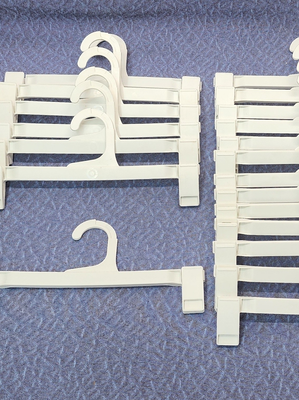 Bulk Retail Hangers • Pants/Shorts